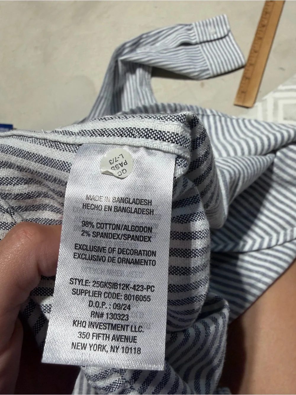 GAP kids NWT Blue and White Striped Button-Down OXFORD Shirt L 14/16